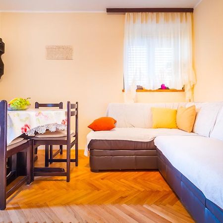 Apartment Manzoni Малинська Екстер'єр фото