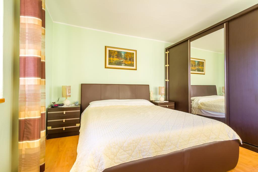 Apartment Manzoni Малинська Екстер'єр фото
