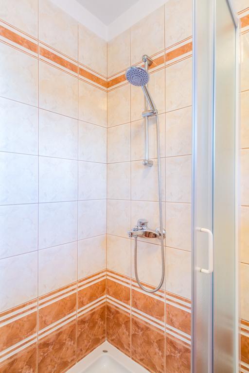 Apartment Manzoni Малинська Екстер'єр фото