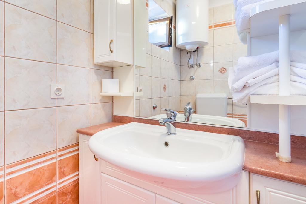 Apartment Manzoni Малинська Екстер'єр фото